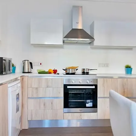 Apartment Hydria