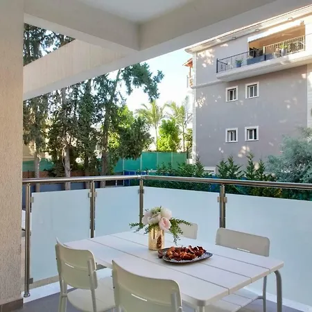 Hydria Apartment Limassol